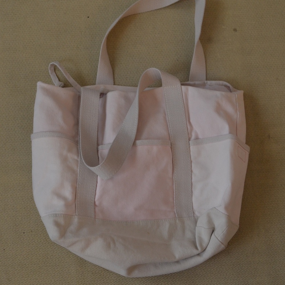 pink tote bag